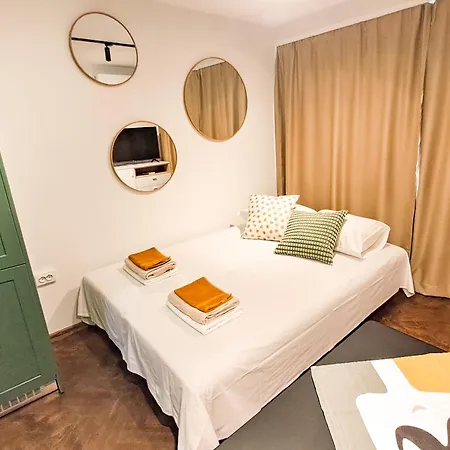 The Lion's - домът на лъва Βάρνα