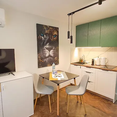 The Lion's - домът на лъва * 바르나